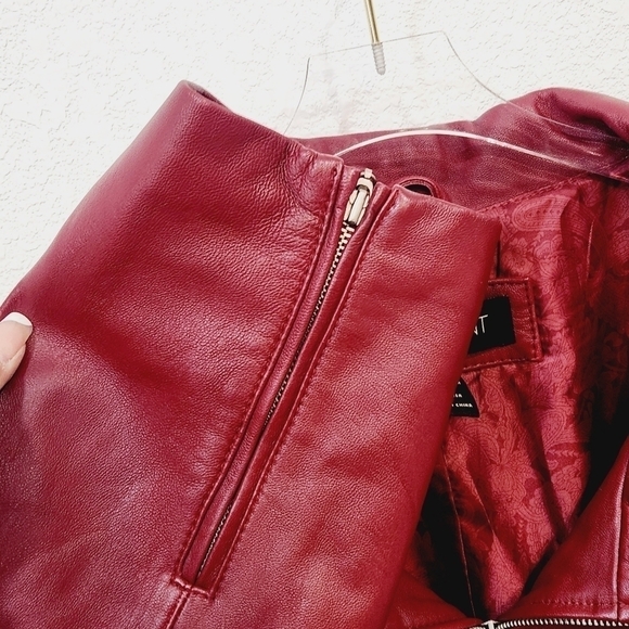 LANE Bryant Red 100% Pure Leather Jacket Size 26/28 - Picture 8 of 12